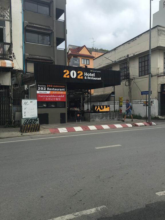 202 House Hotel Csiangmaj Kültér fotó